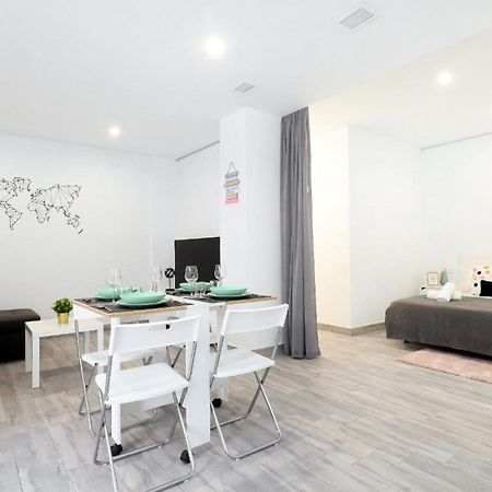 Ferienwohnung Acogedor Loft En Bajo Centrico Con Parking Wifi Córdoba Exterior foto
